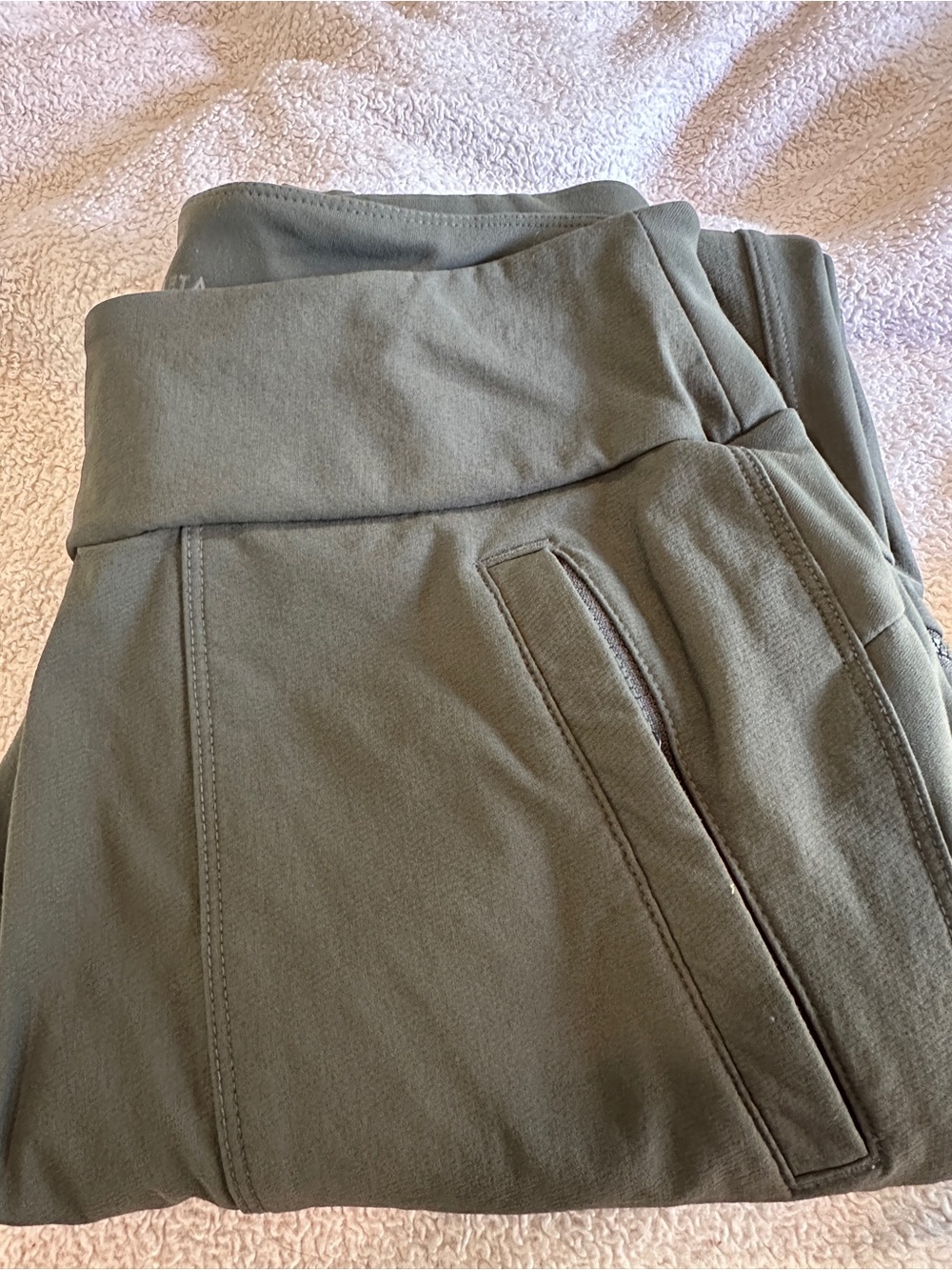 Athleta Olive Green High-Waist Pull-On Joggers